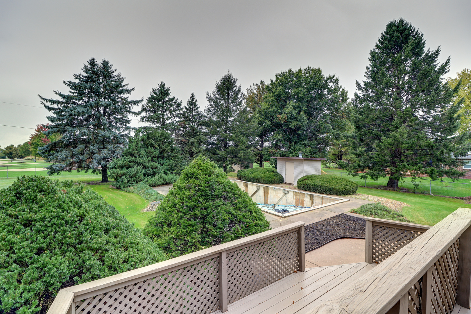 main property photo 31