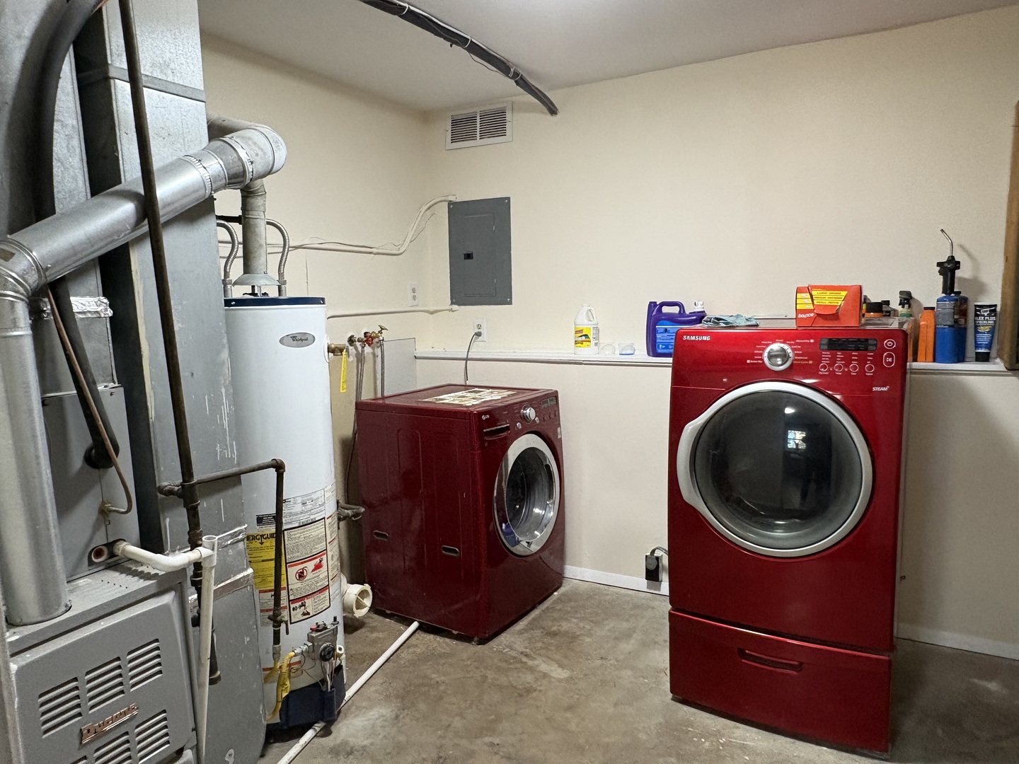 main property photo 25