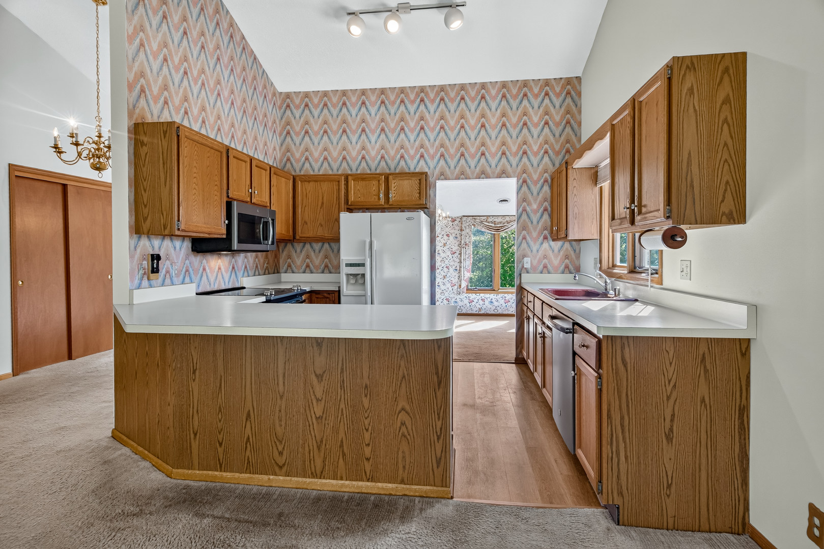 main property photo 19