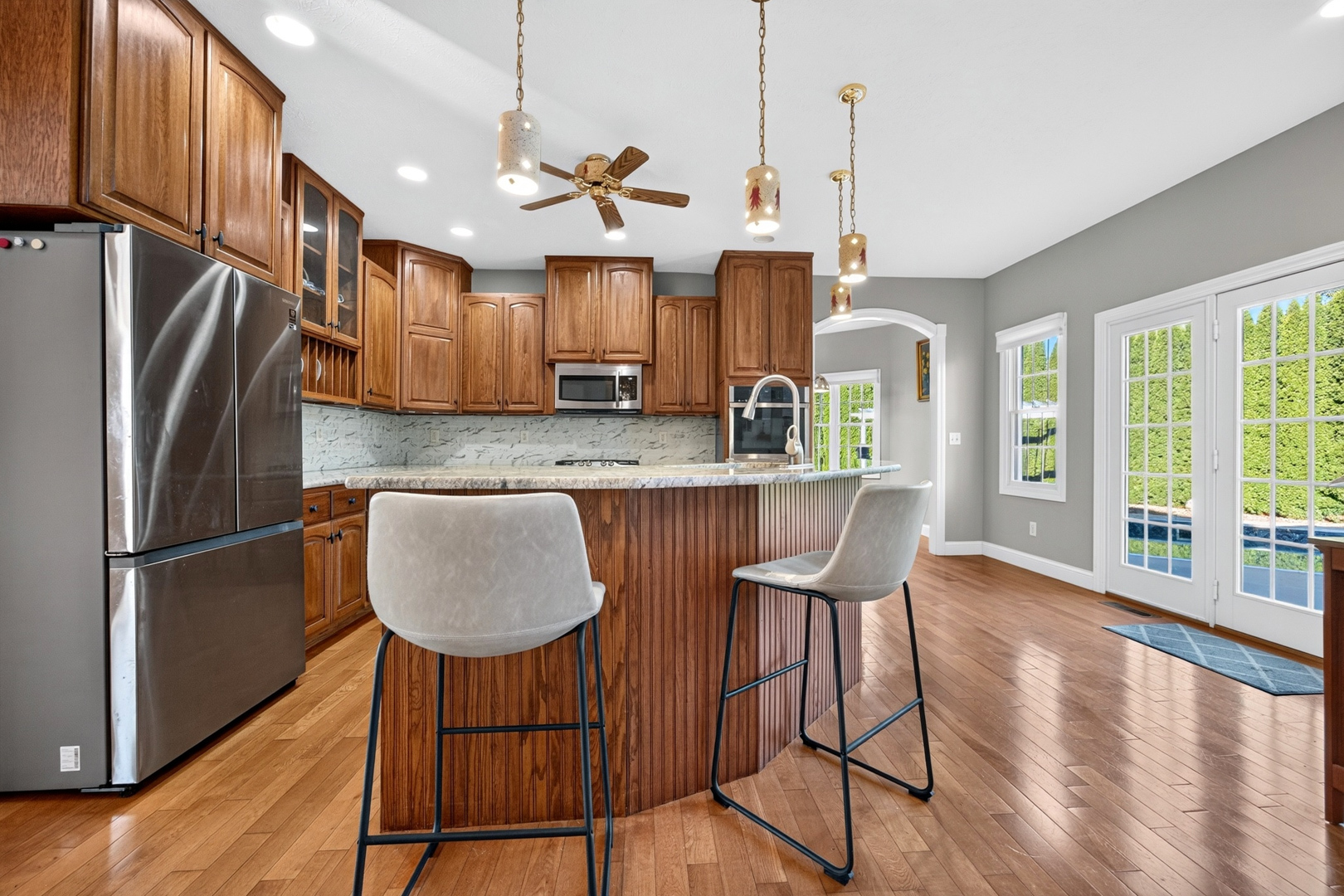 main property photo 17