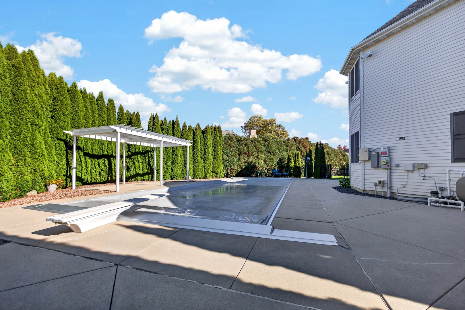main property photo 73