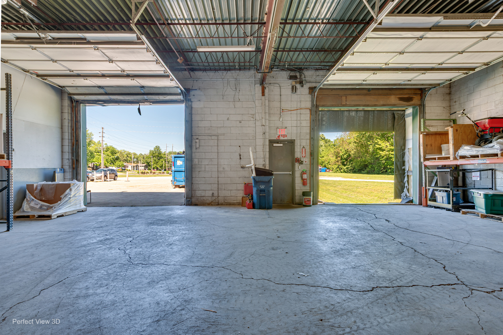 main property photo 36