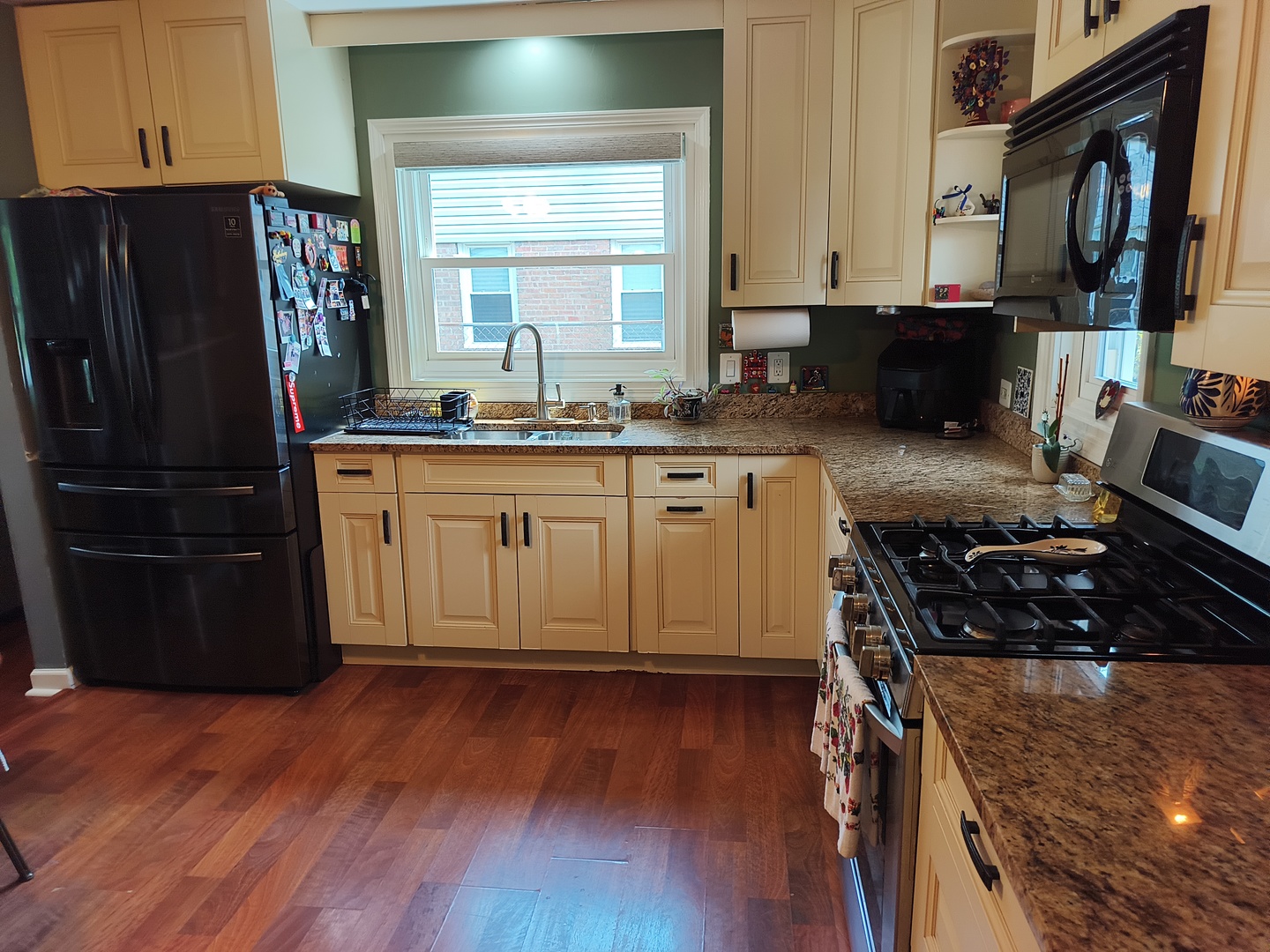 main property photo 15