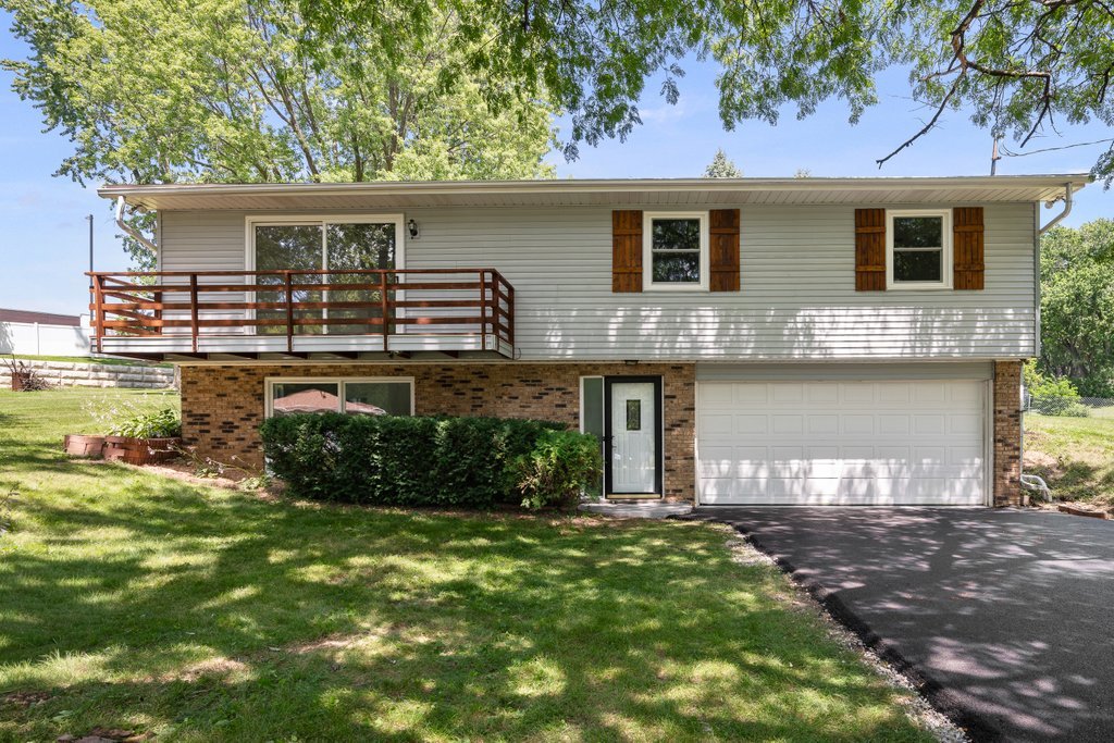 main property photo 0