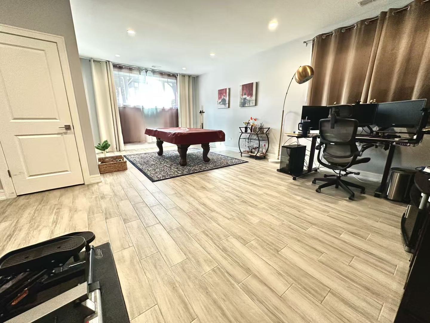main property photo 25