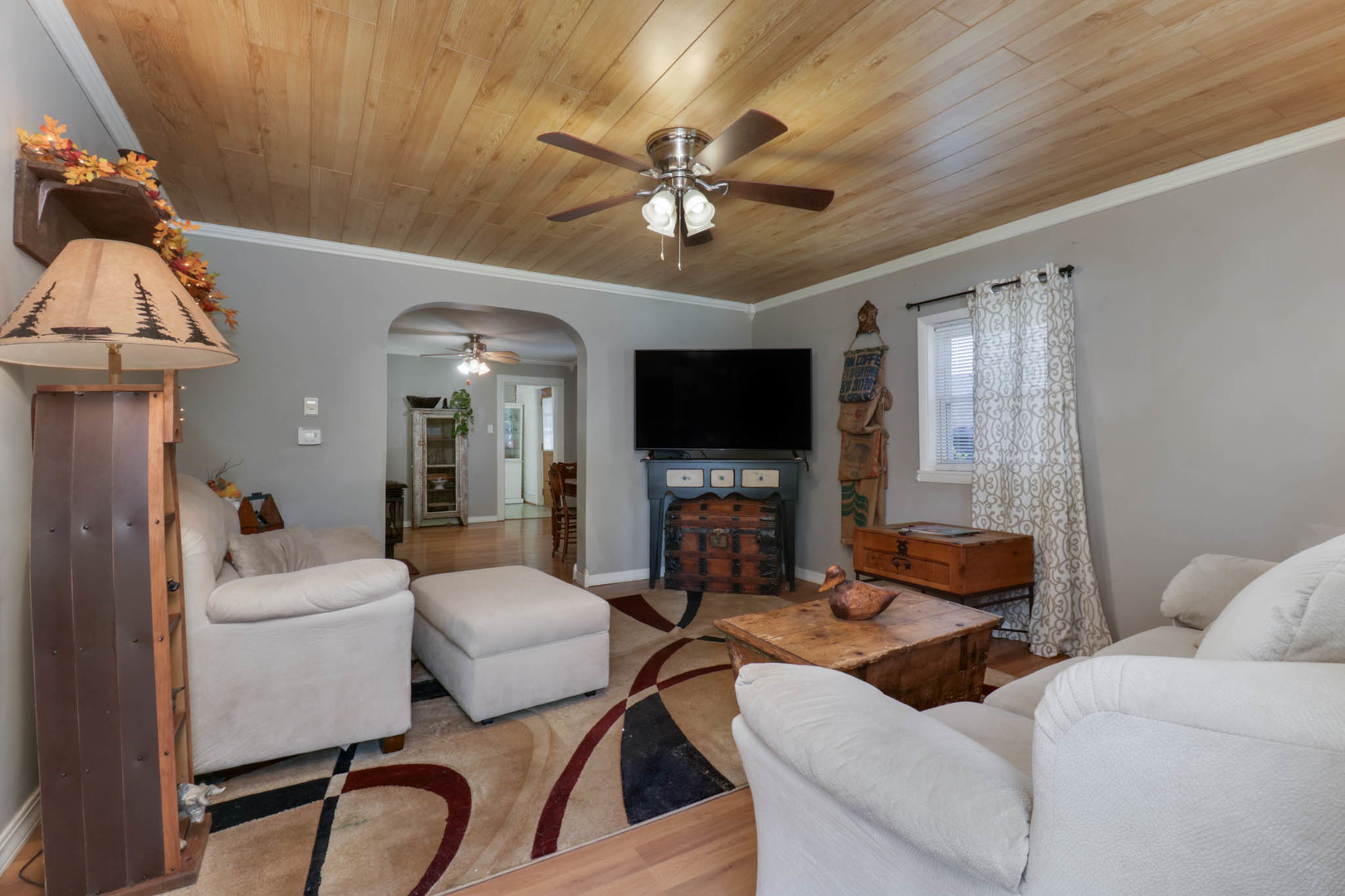 main property photo 12