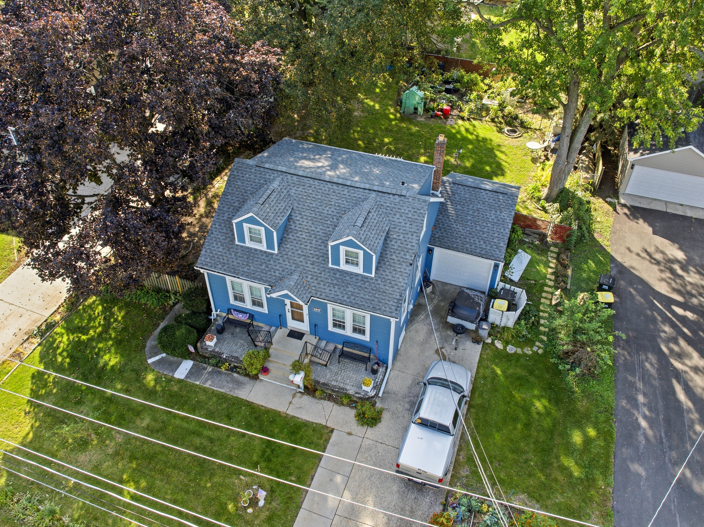 main property photo 23