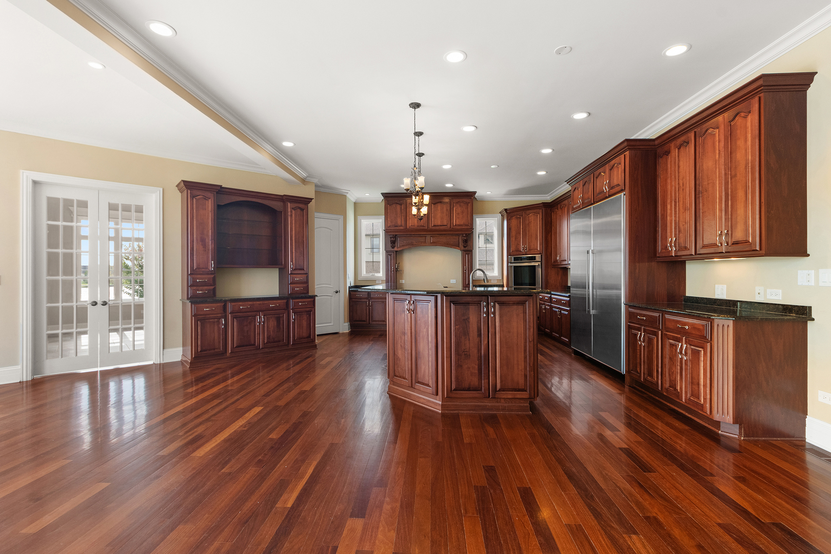 main property photo 28