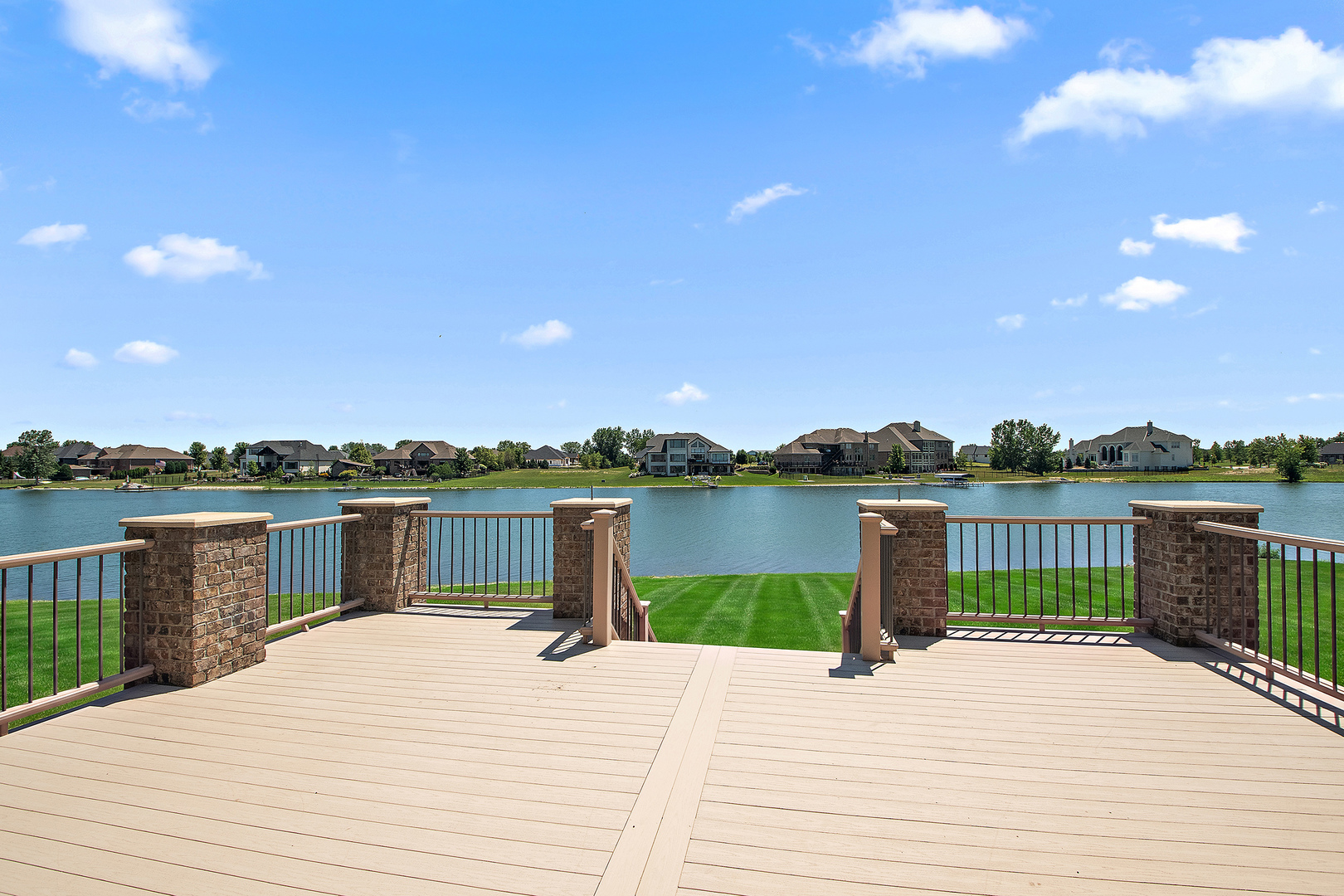 main property photo 78