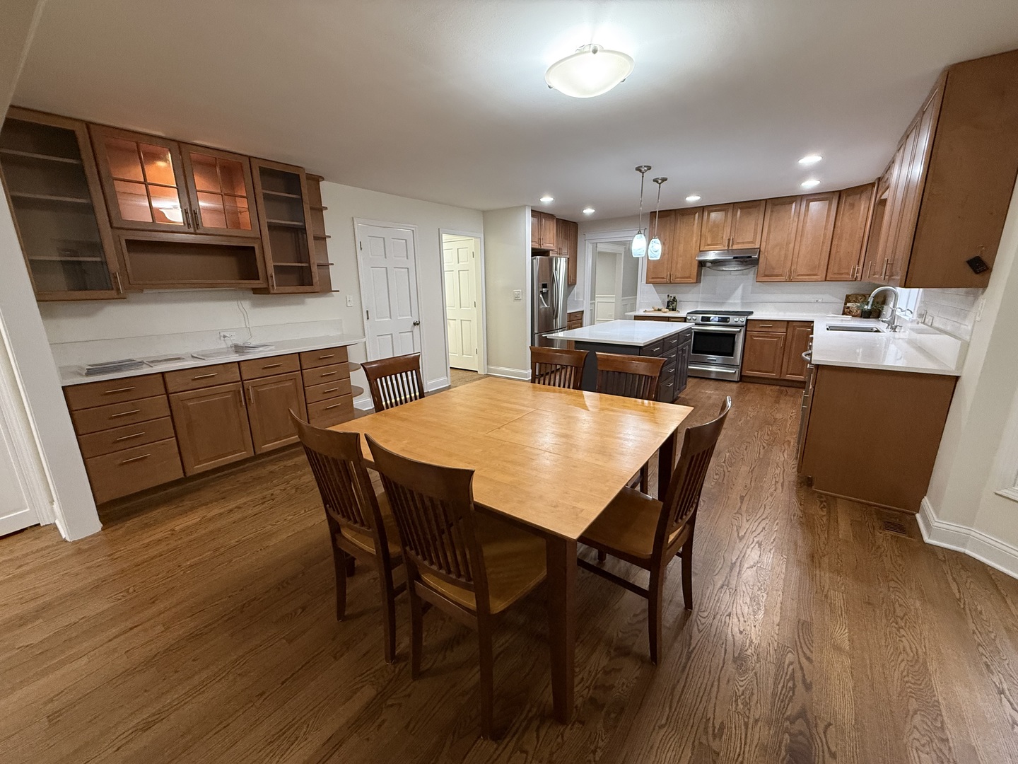 main property photo 12