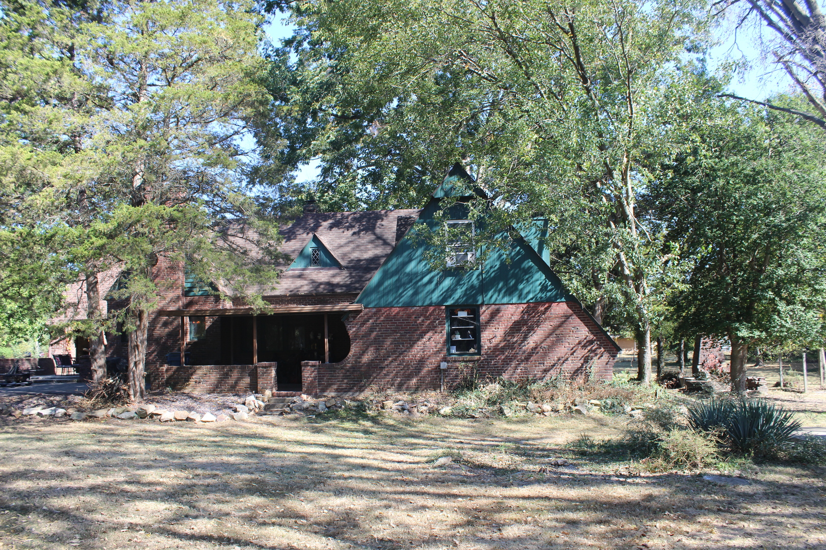 main property photo 19