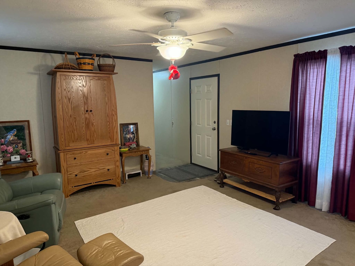 main property photo 5