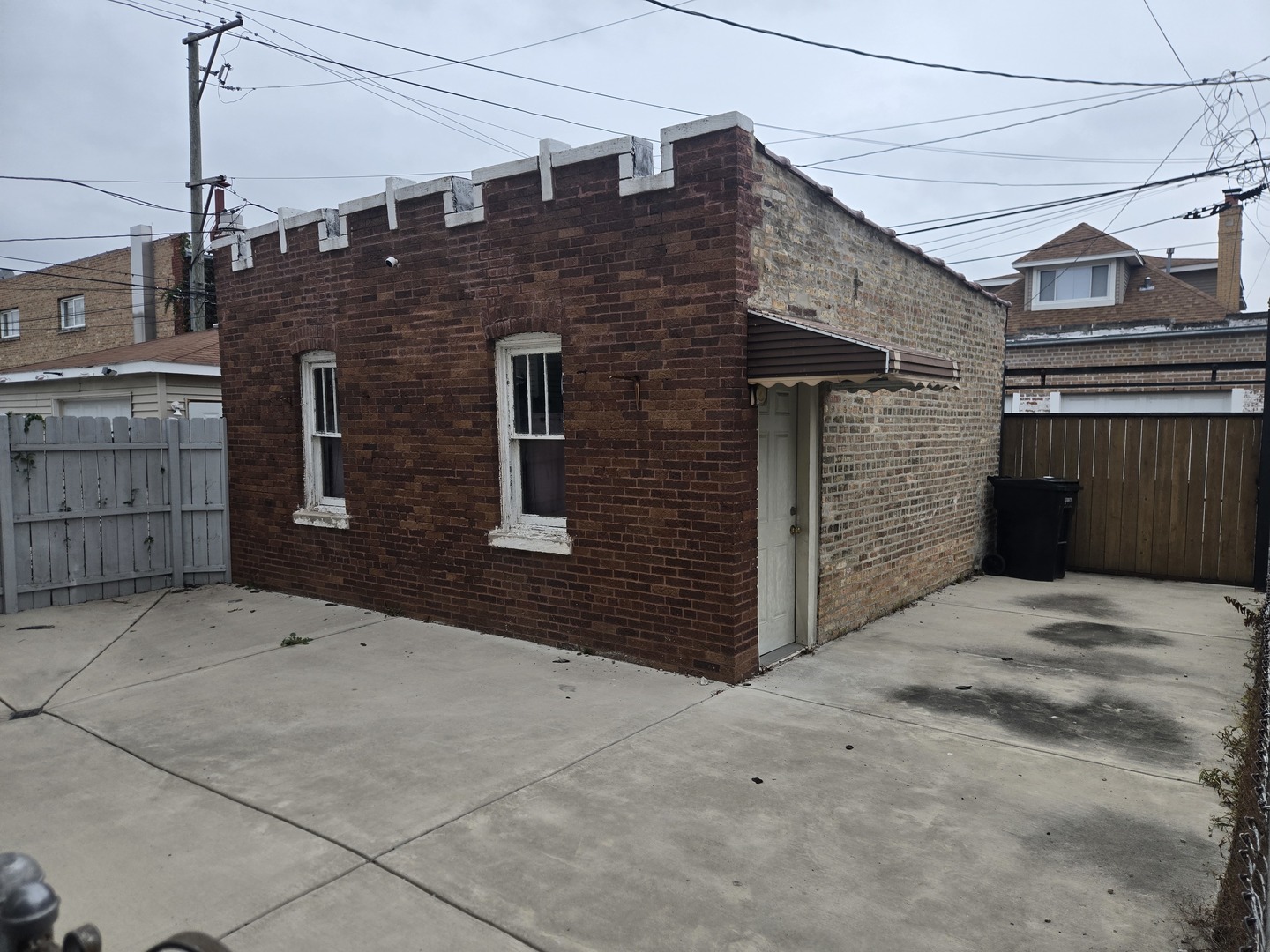 main property photo 39