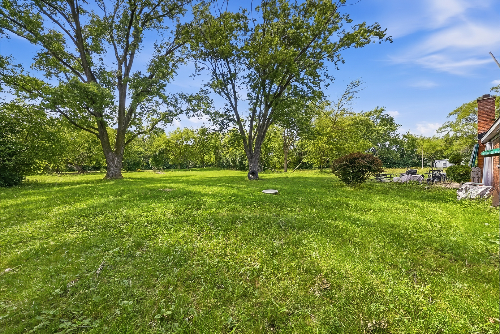 main property photo 16
