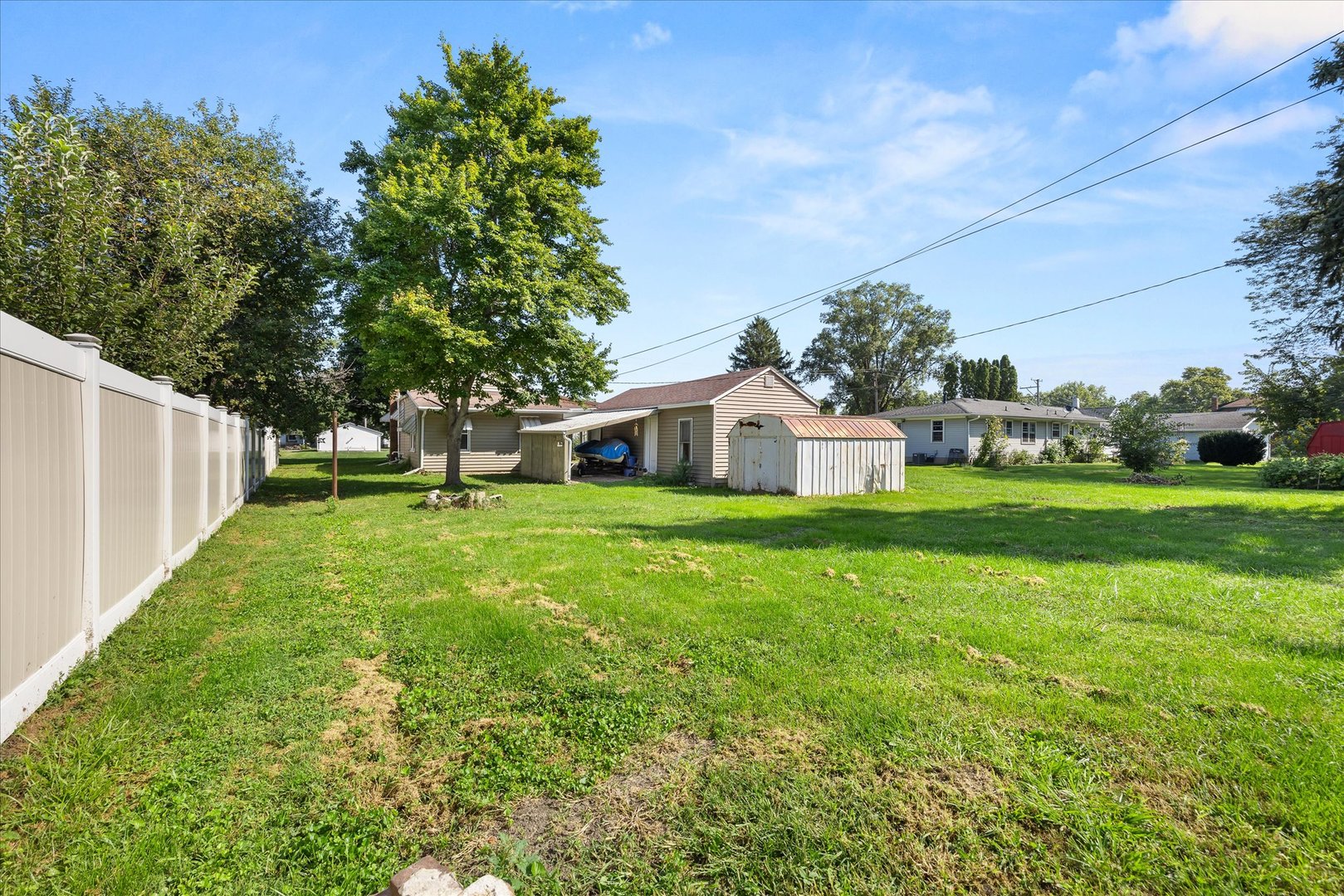 main property photo 26
