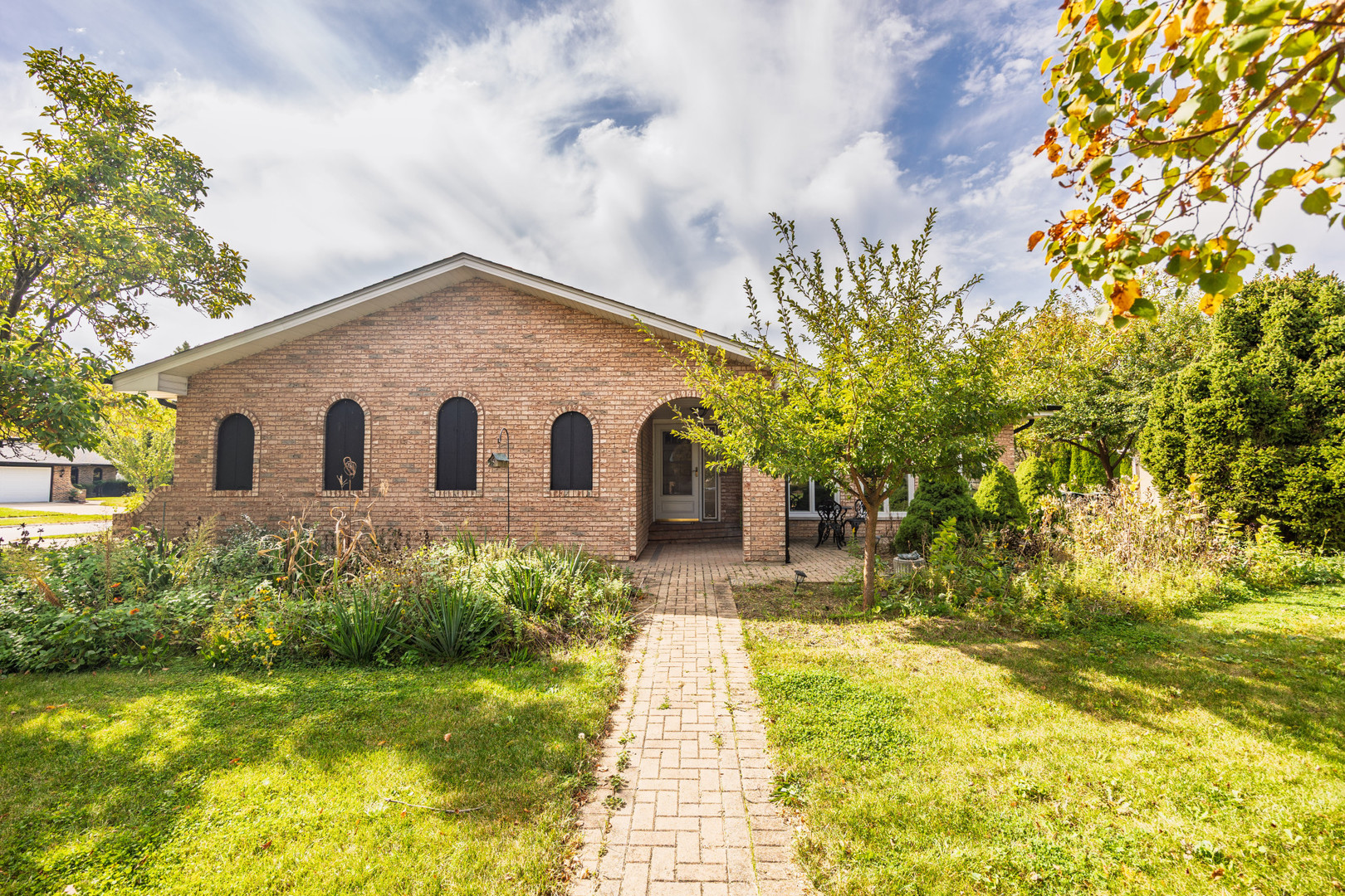 main property photo 1