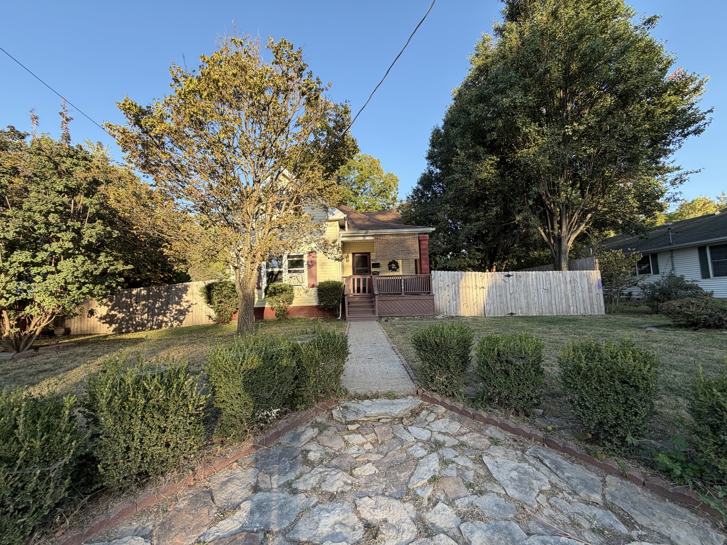 main property photo 10