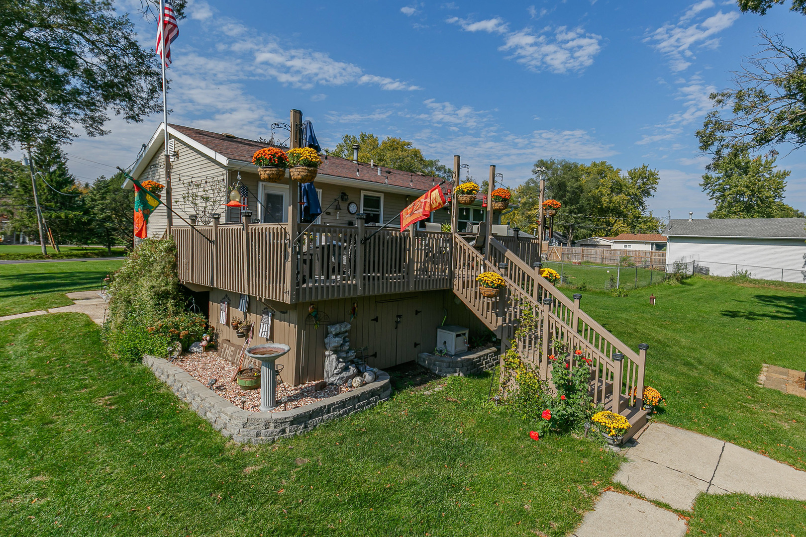 main property photo 40