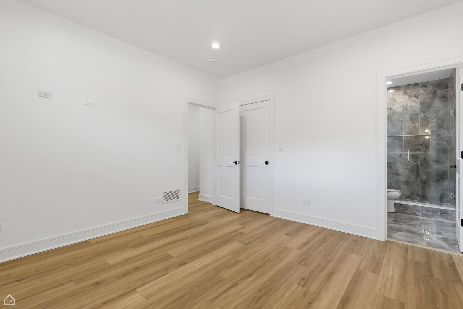 main property photo 69