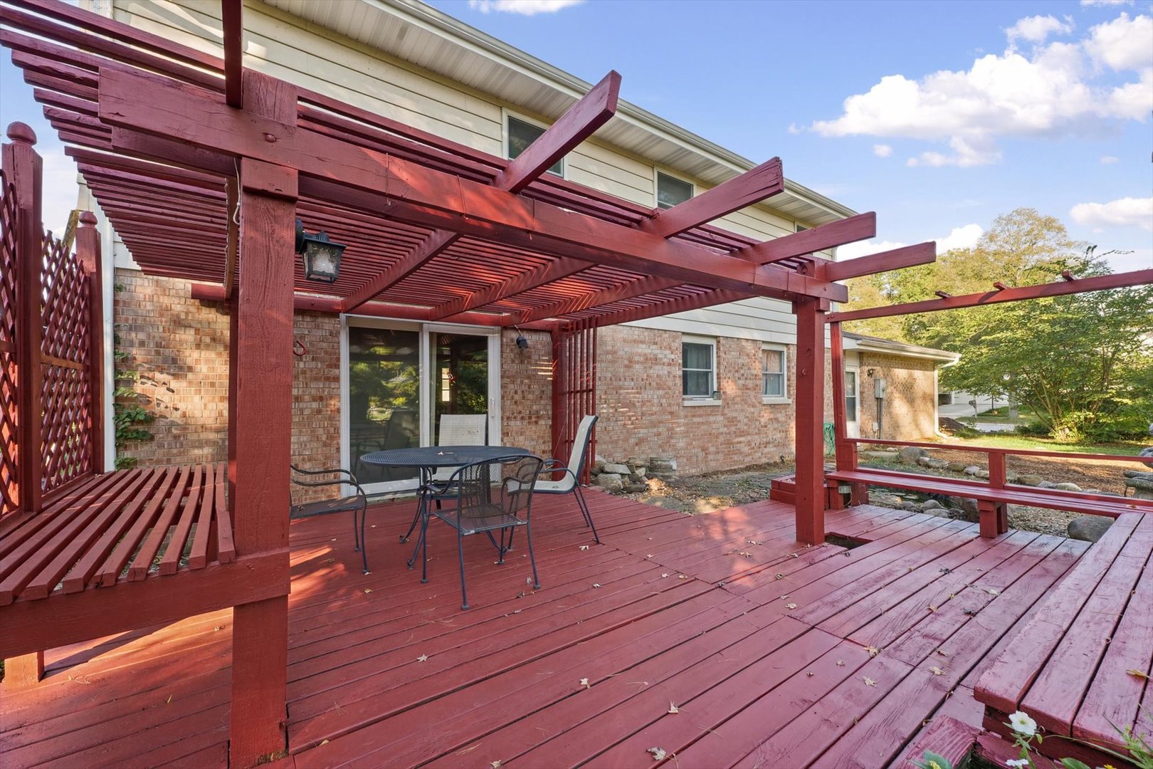 main property photo 37