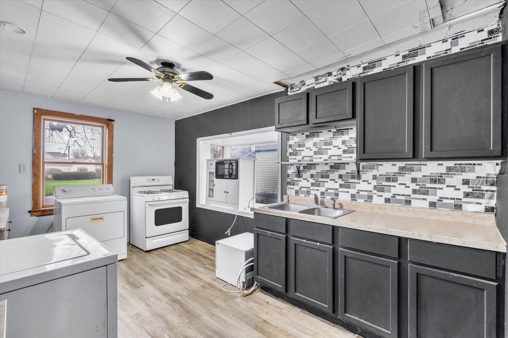 main property photo 57