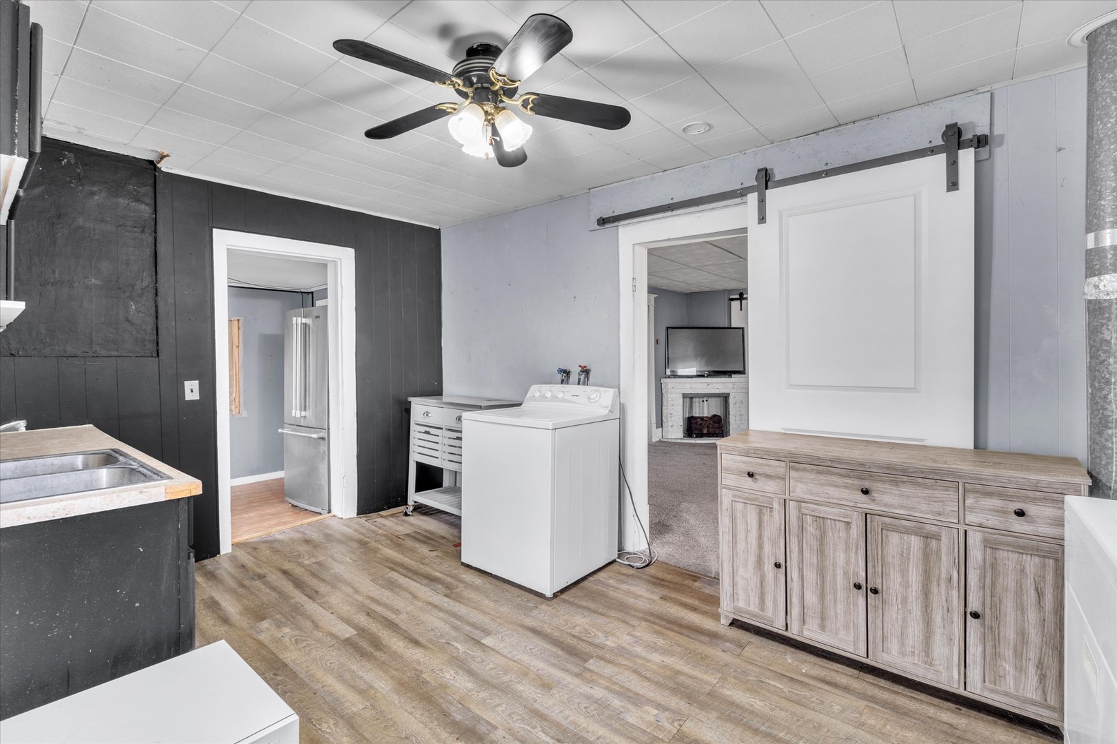 main property photo 59