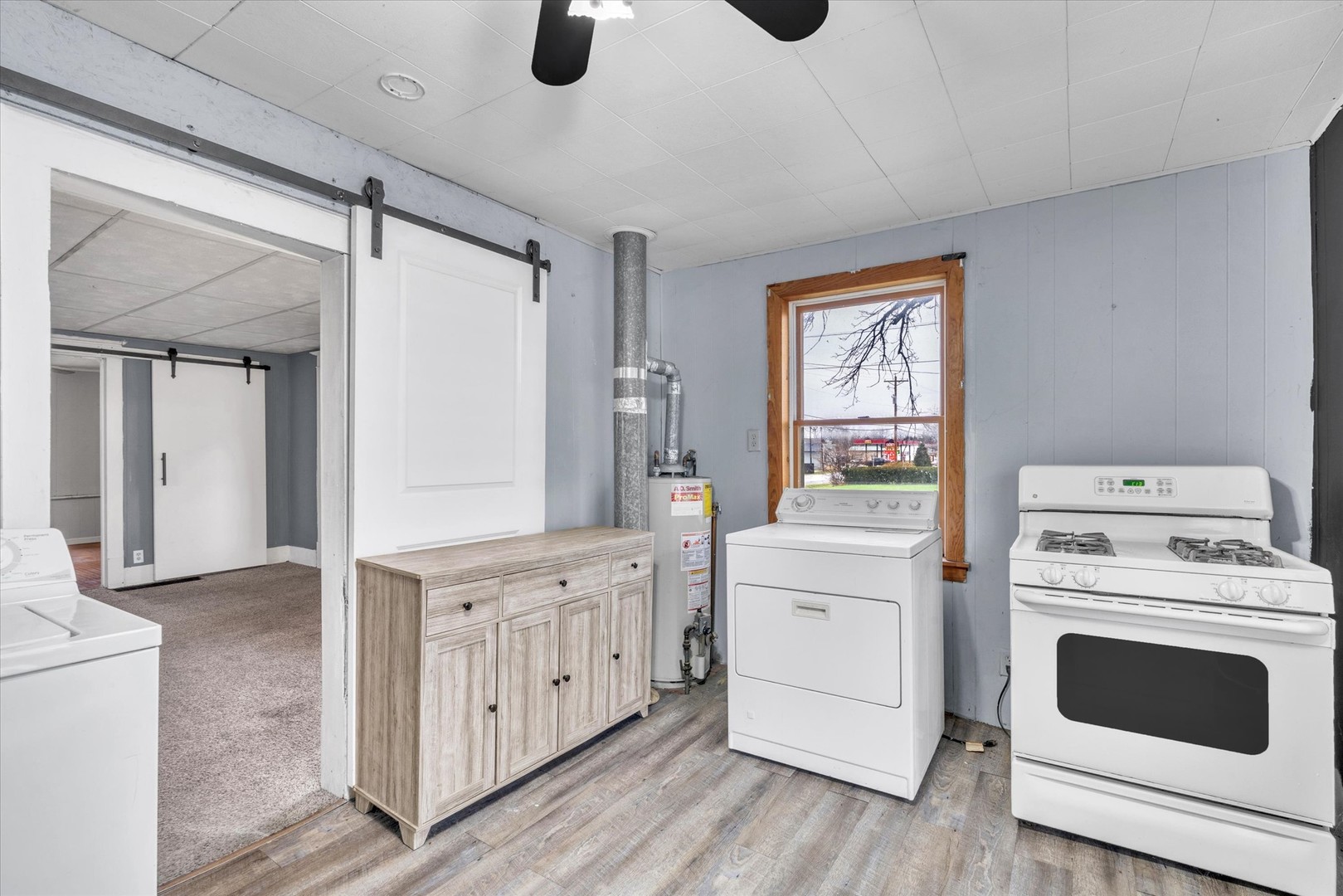 main property photo 60