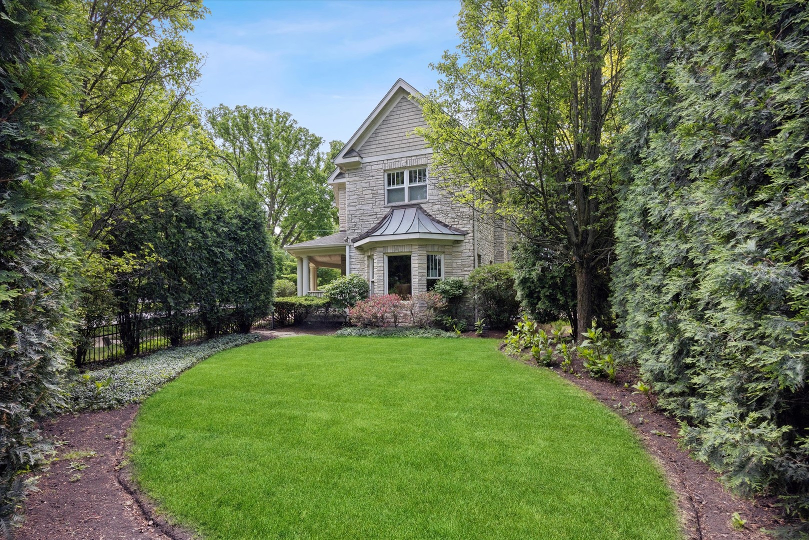 main property photo 26