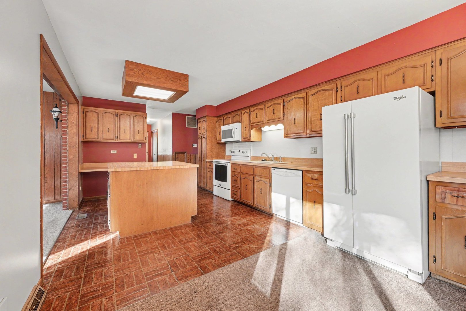main property photo 11
