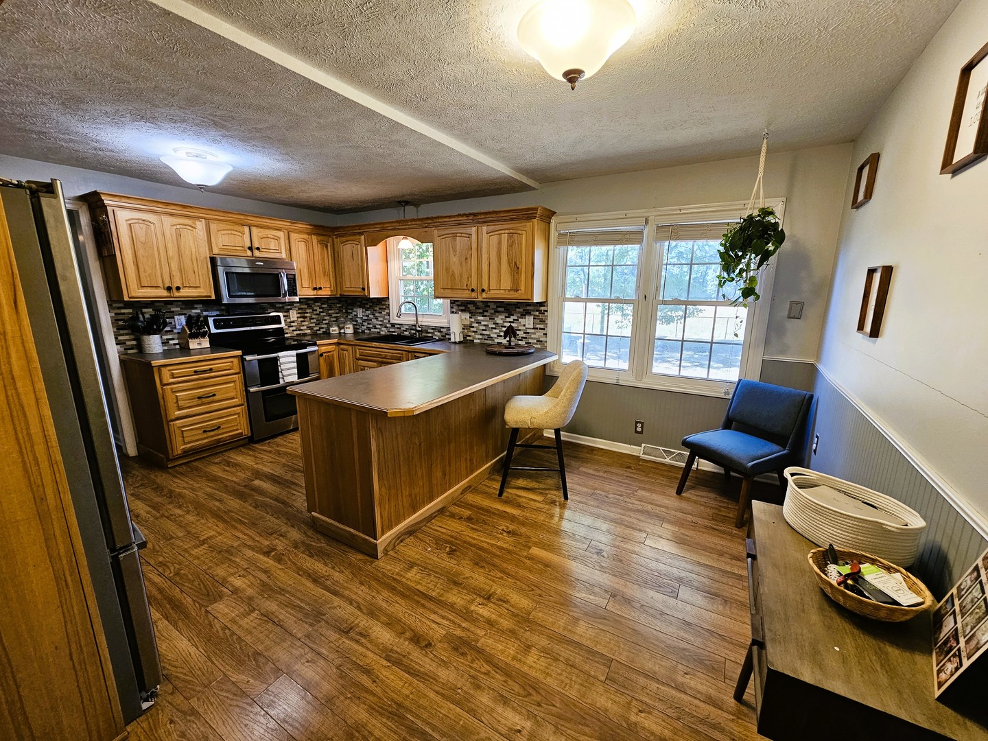 main property photo 22