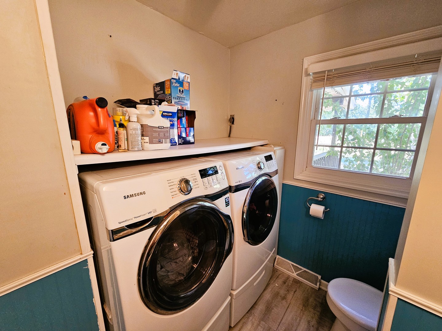main property photo 25