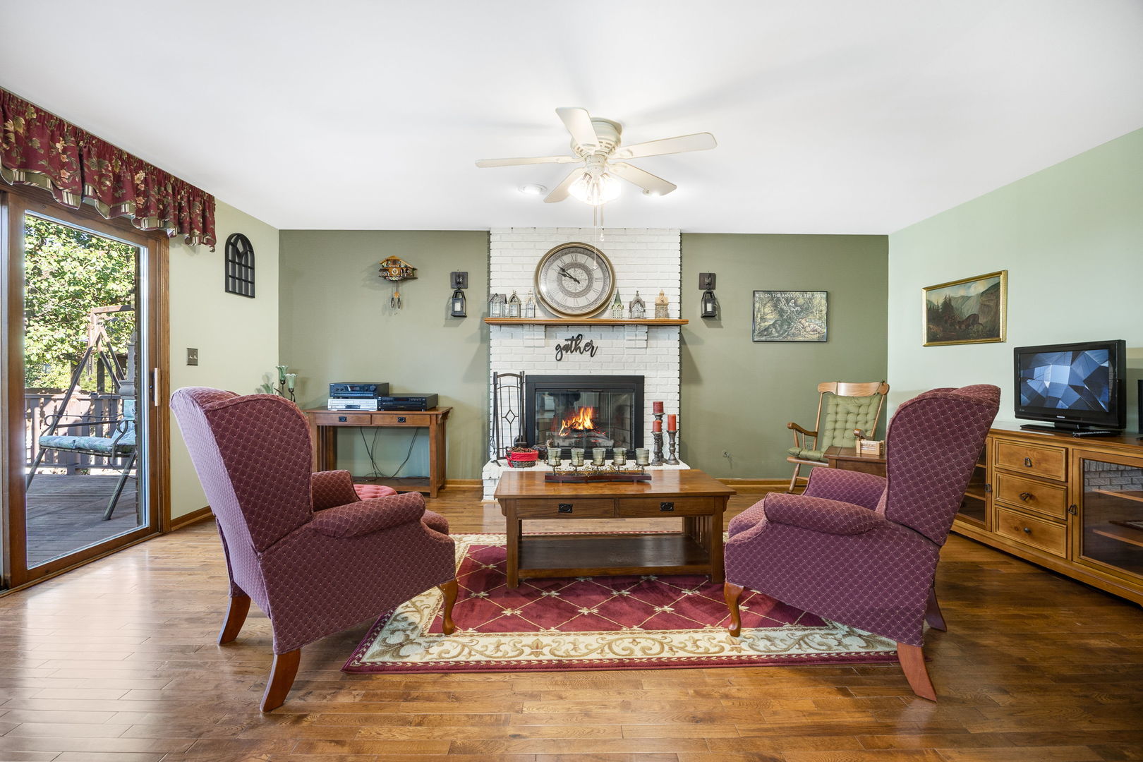 main property photo 12