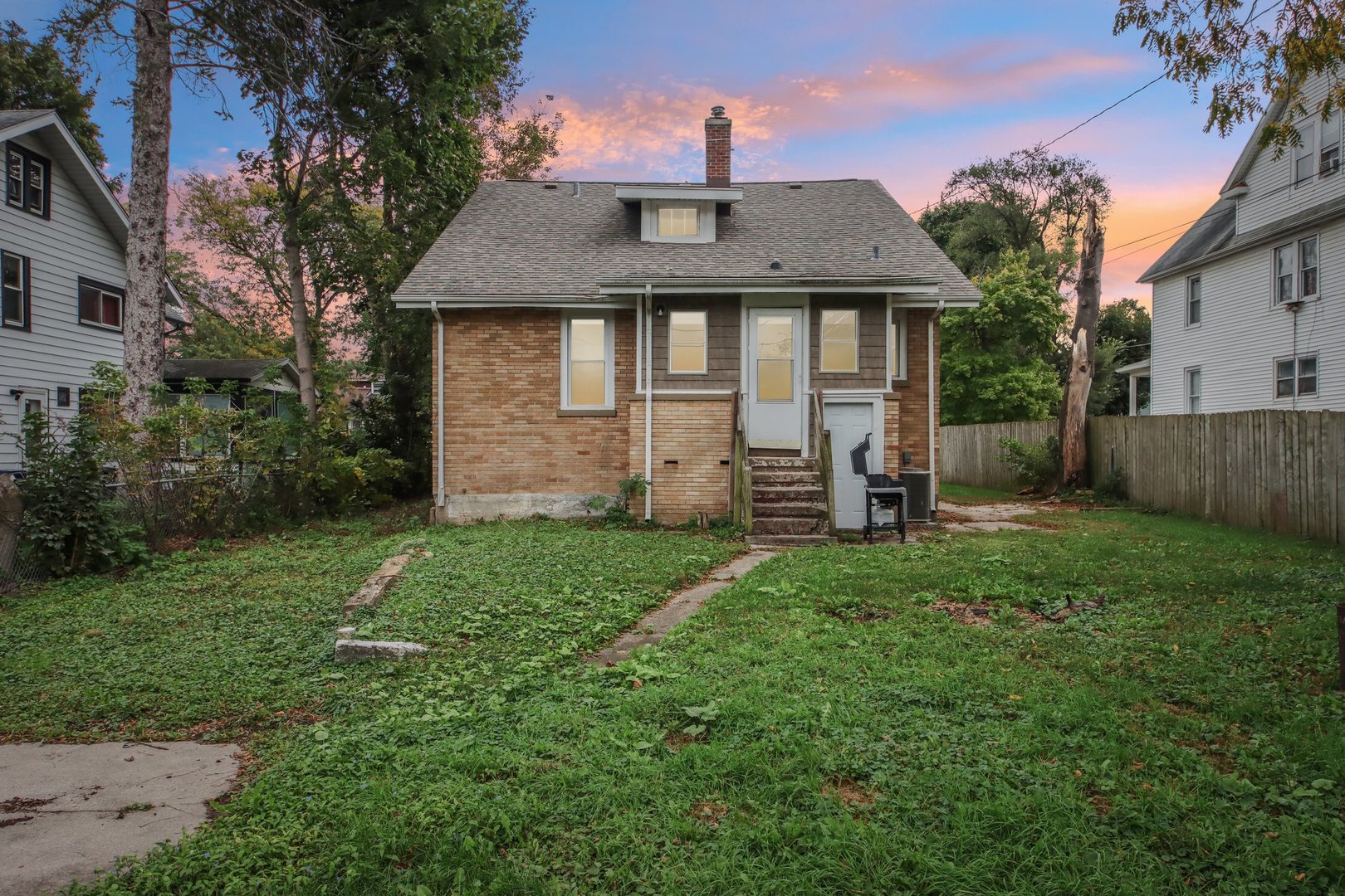 main property photo 40