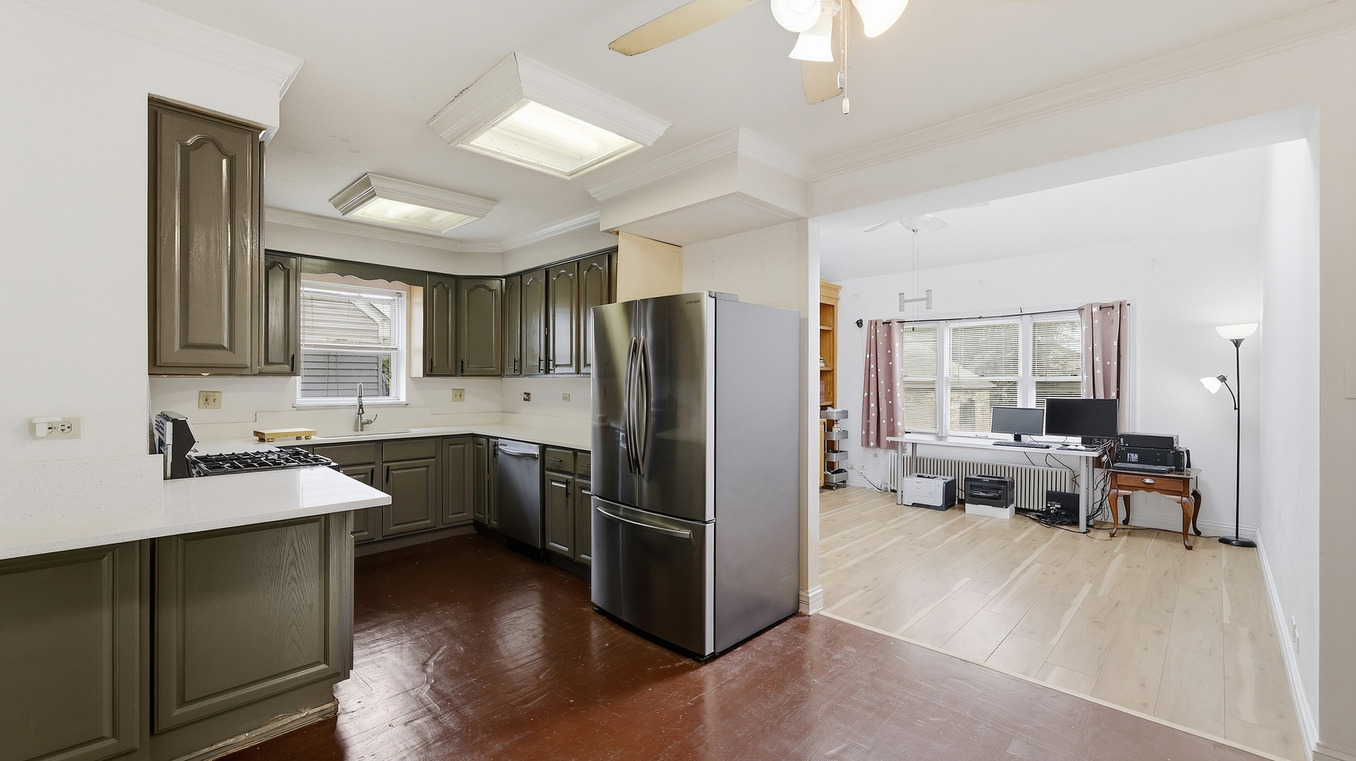 main property photo 5