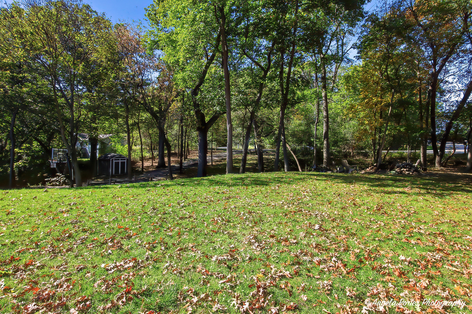 main property photo 40