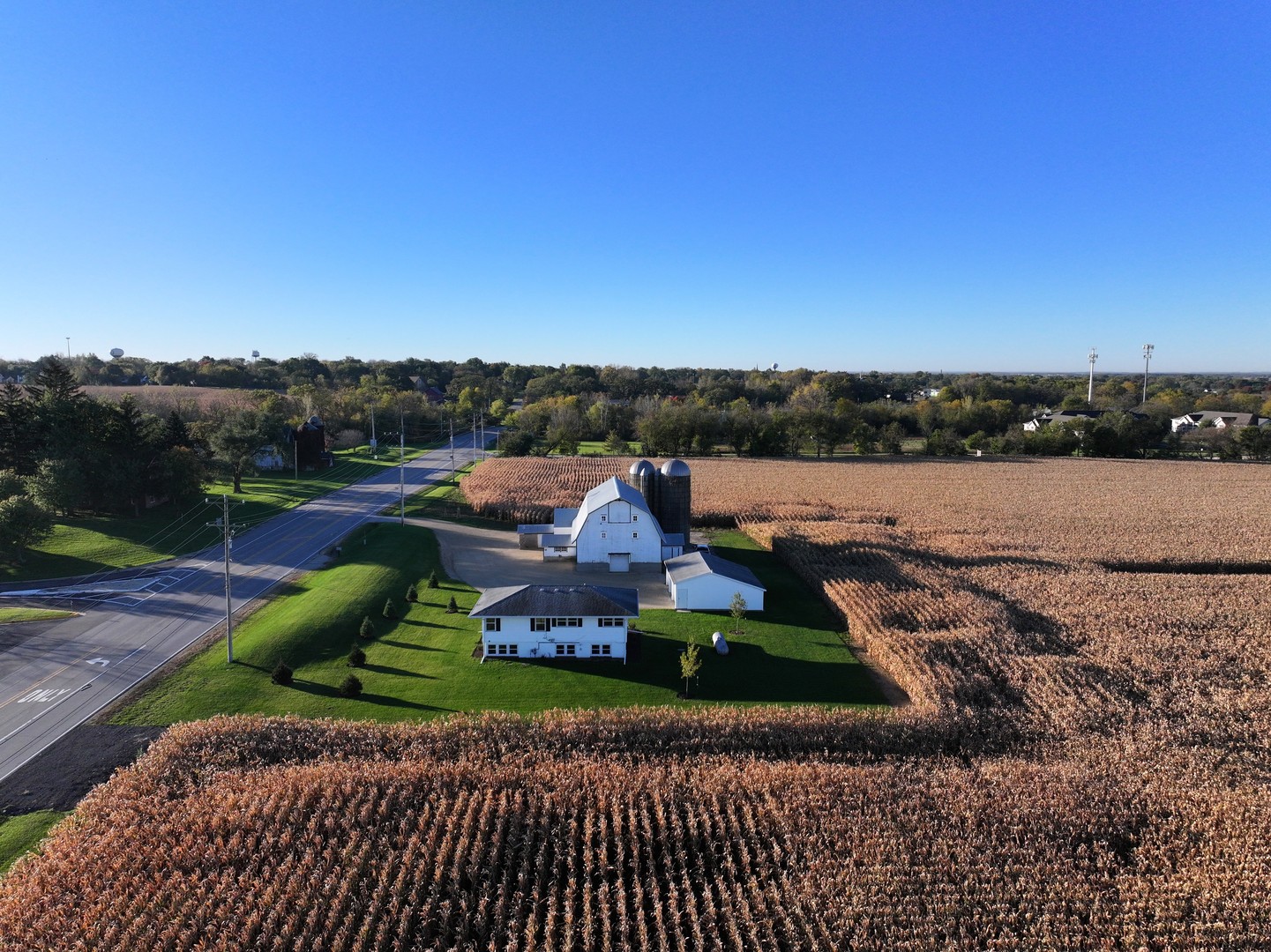 main property photo 26