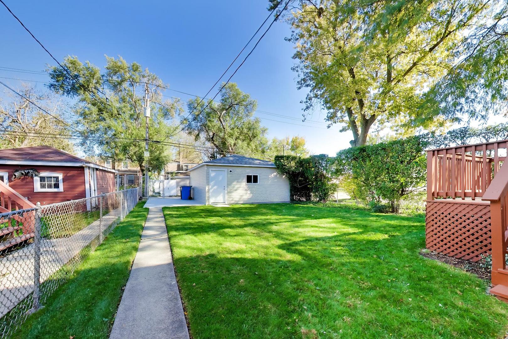 main property photo 28