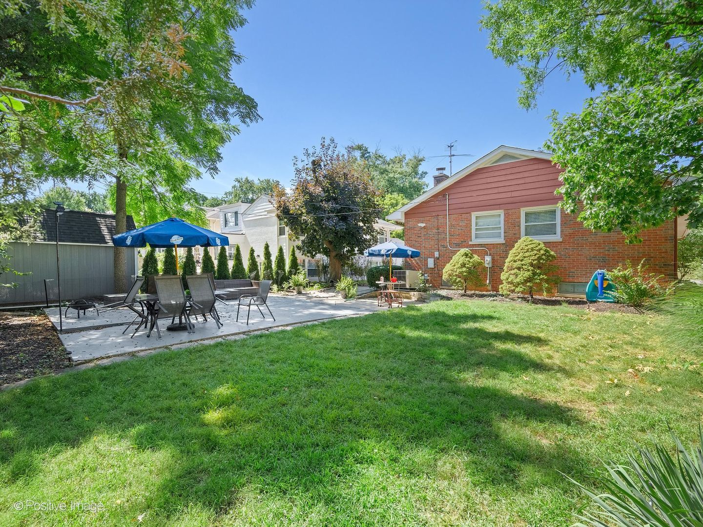 main property photo 5