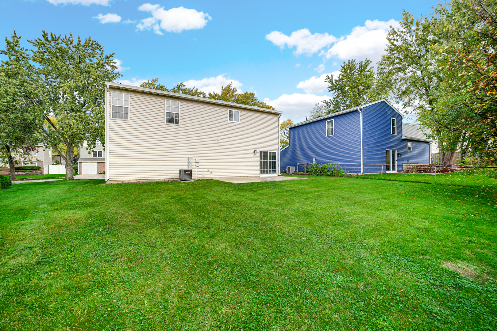 main property photo 13