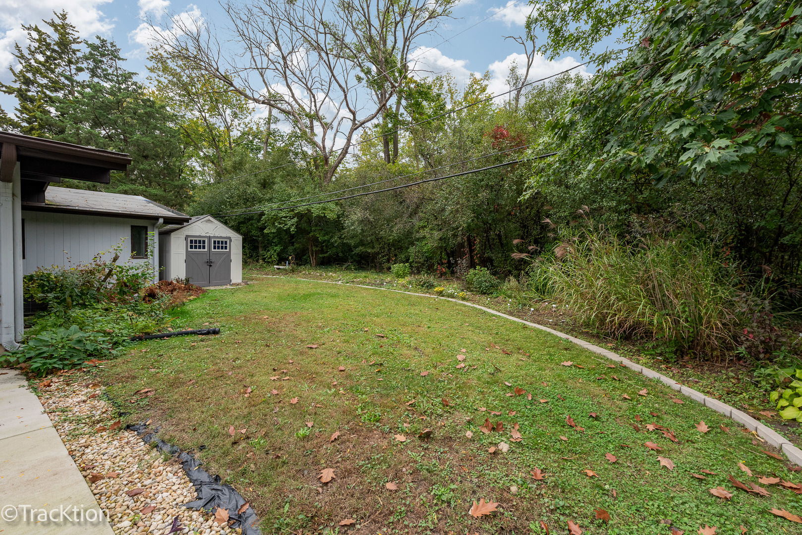 main property photo 32