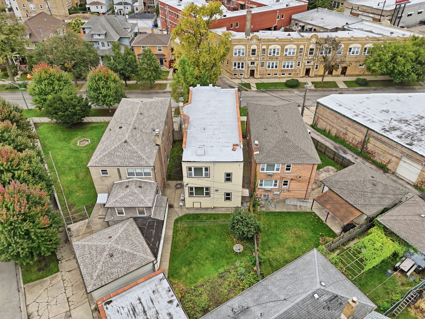 main property photo 45