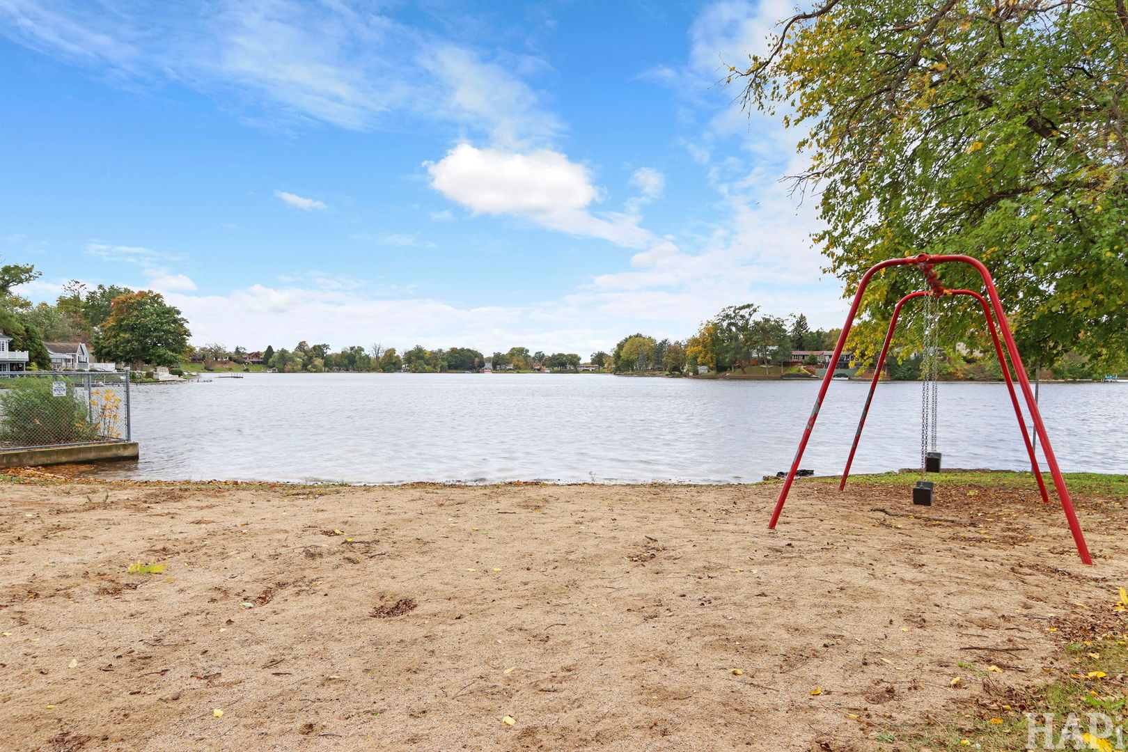 main property photo 36