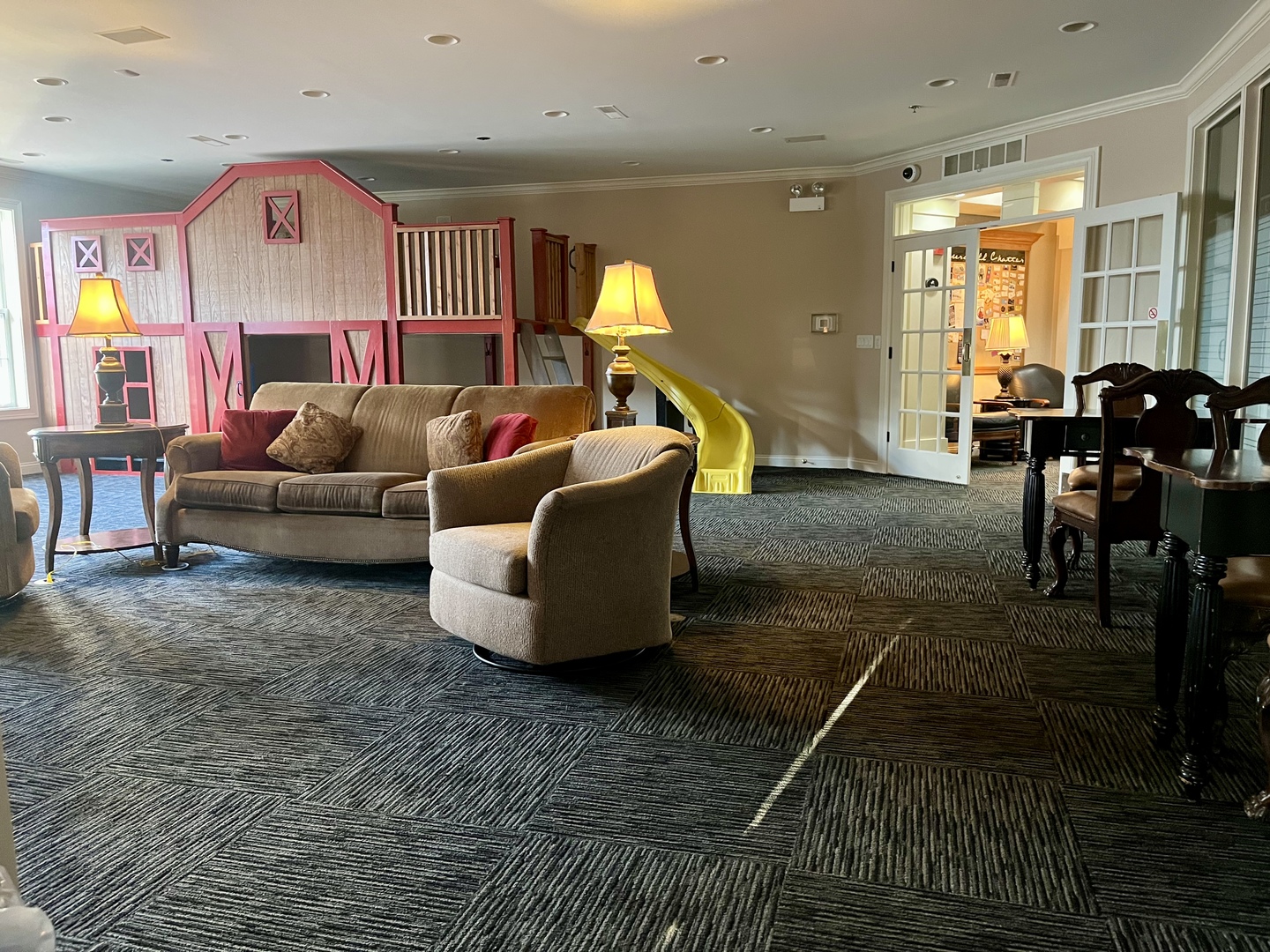 main property photo 39