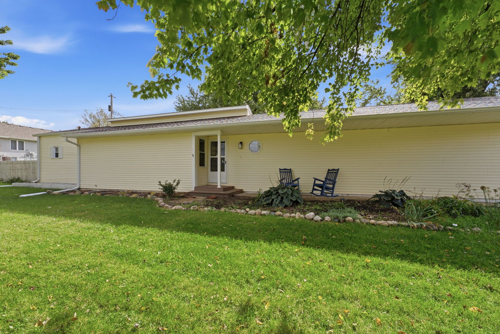main property photo 0