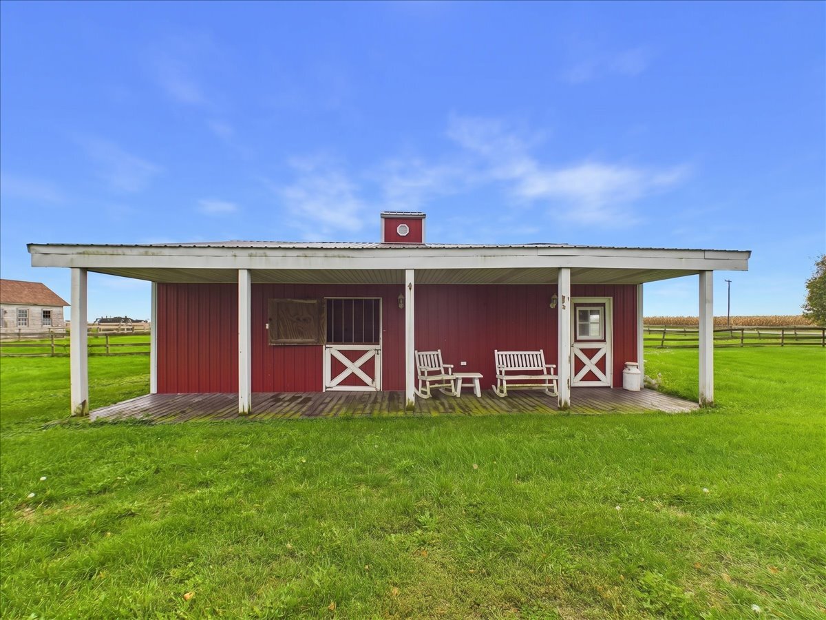 main property photo 43