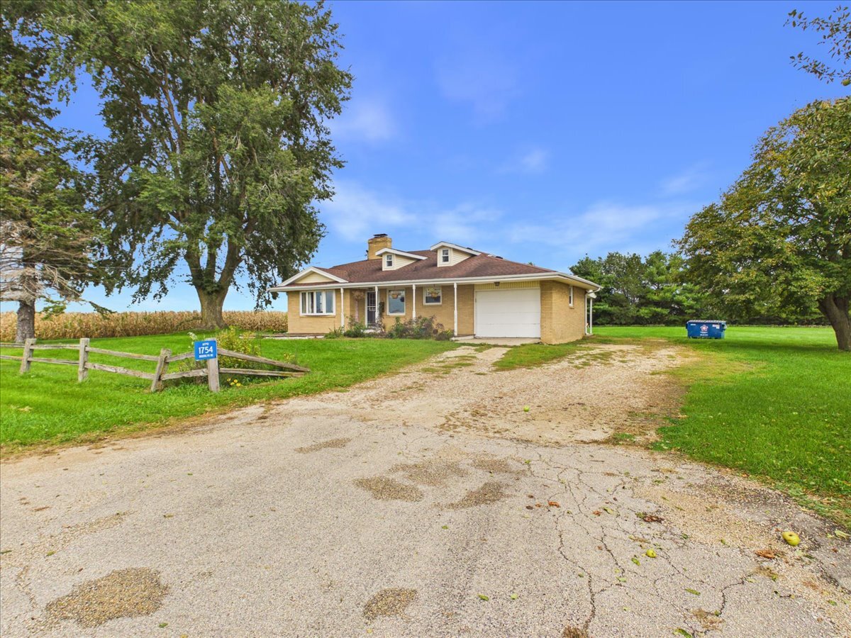 main property photo 7