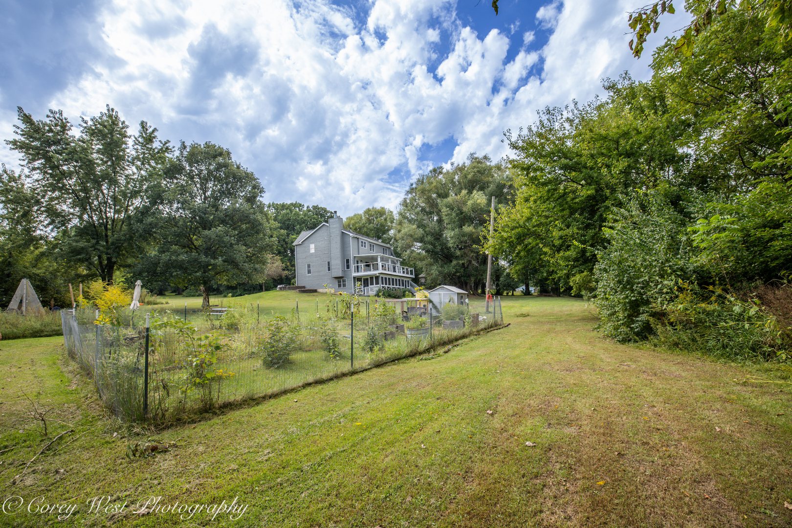 main property photo 48