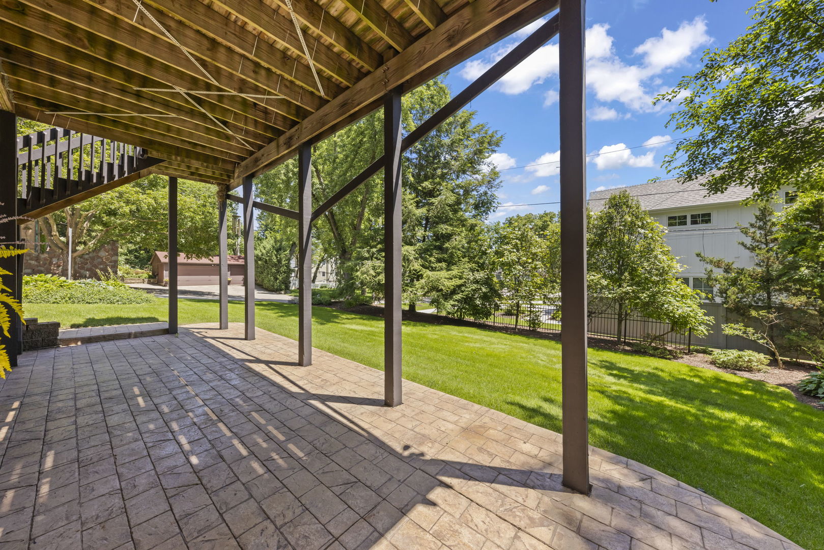 main property photo 45