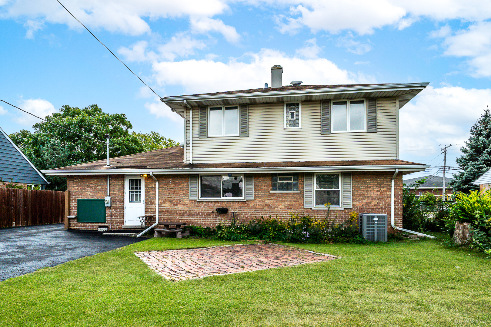 main property photo 19