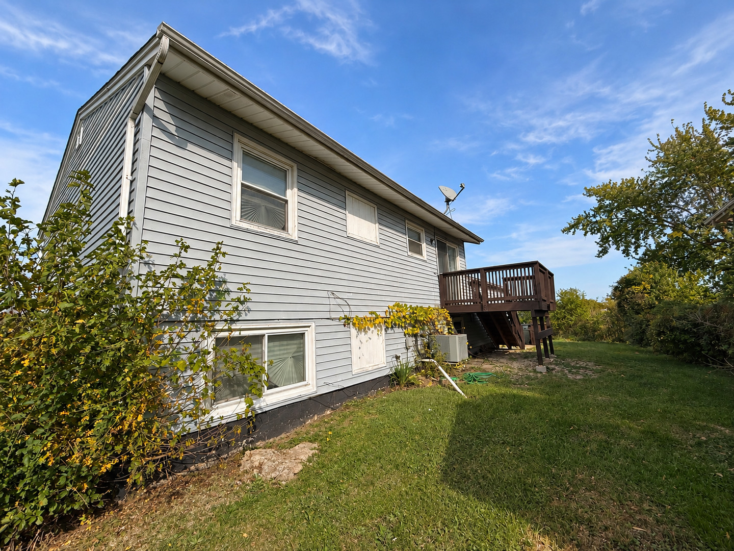 main property photo 13